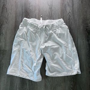 White Medium Puma shorts